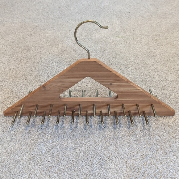 Wooden Tie Hanger, 2 Sided, 40 Posts for Ties - Picture 2 of 4